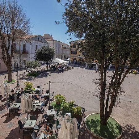 Ferienwohnung Ad Un Passo Dal Molo Porto Torres Exterior foto